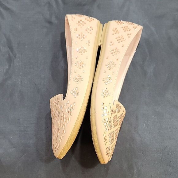 BRAND NEW FOREVER COMFORT RHINESTONE EMBROIDERED SLIP-ON WOMEN"S BALLET FLAT - Picture 12 of 16